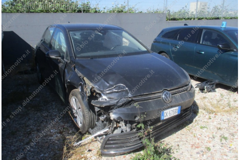 2022 Volkswagen Golf, Dyzelinas